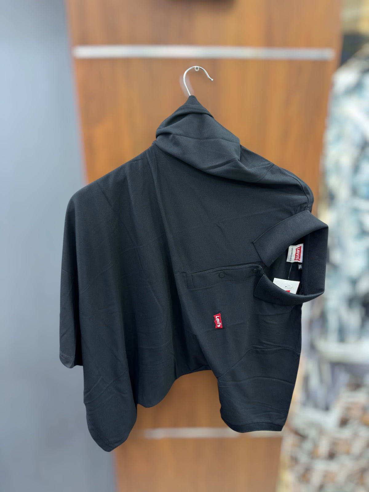 Half sleeve caller T-shirt Levis