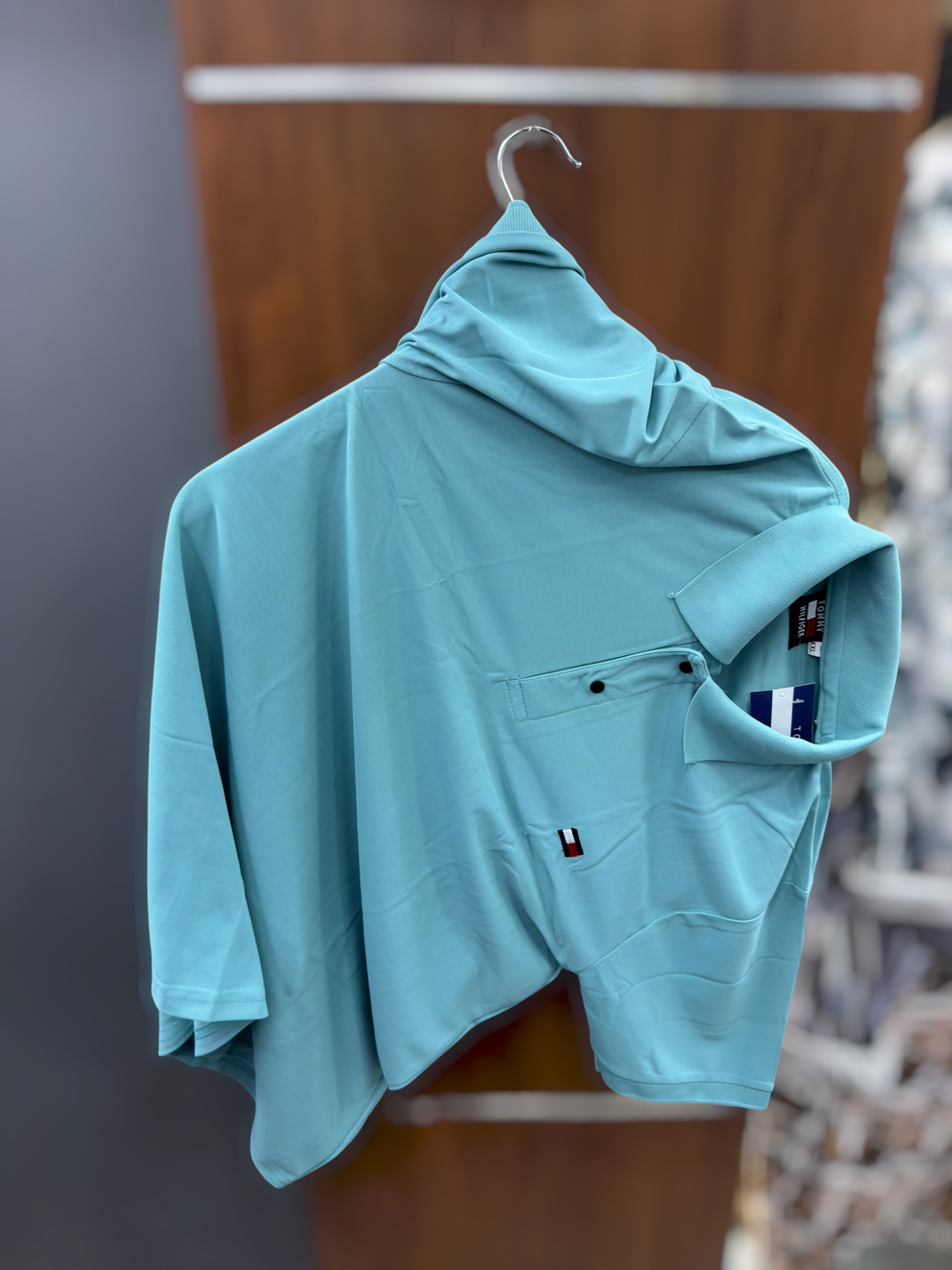 Half sleeve caller T-shirt Tommy