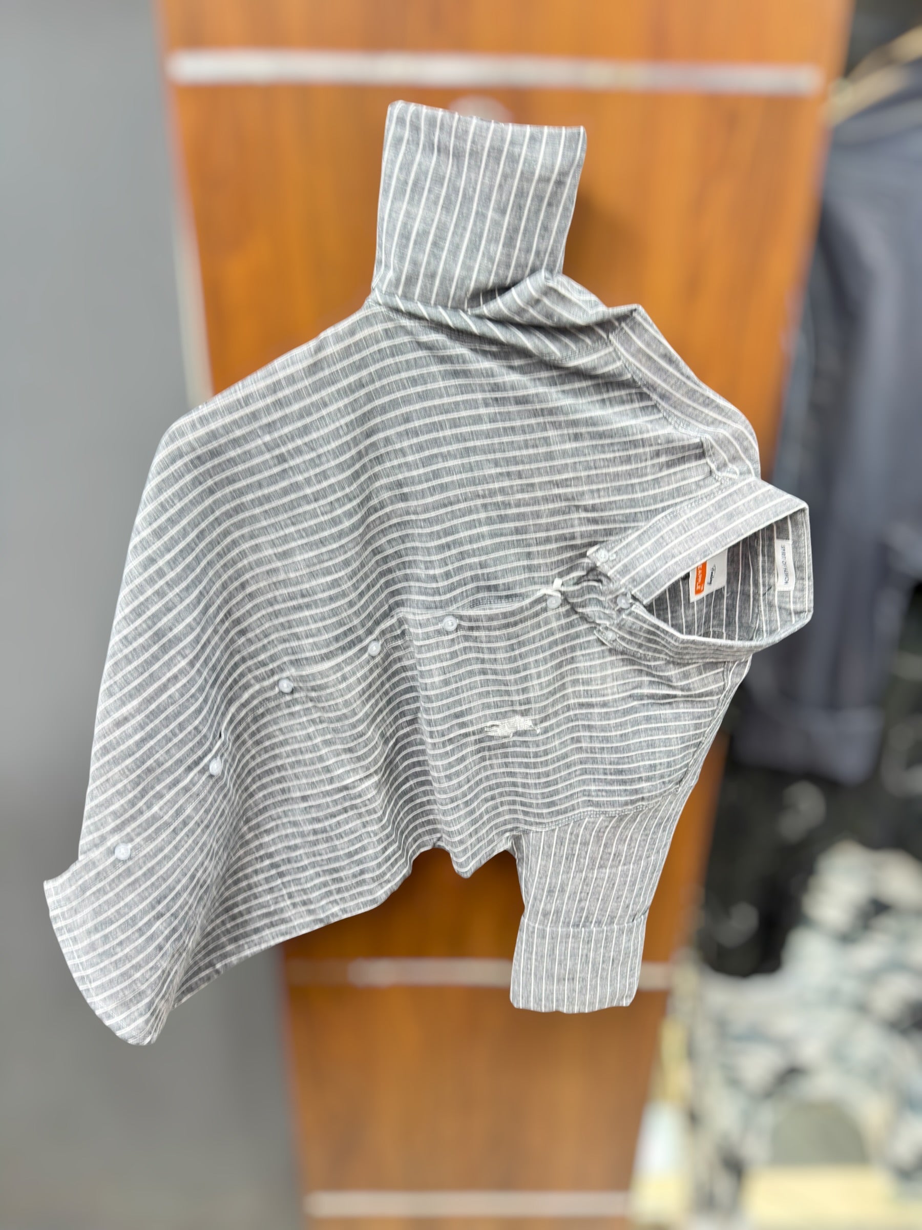 LIne  shirt US