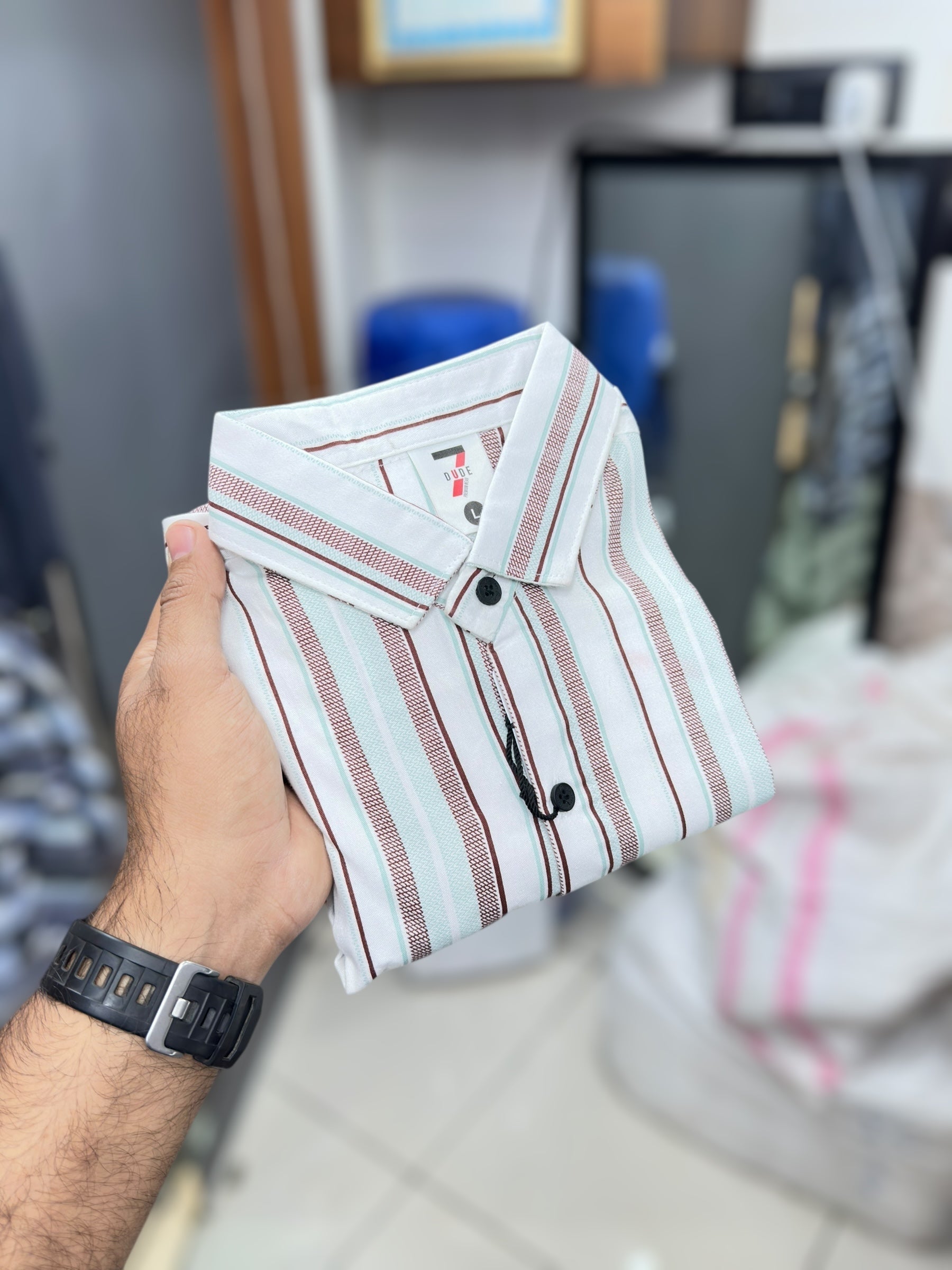 Line shirt