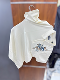 Half sleeve caller T-shirt embroidery