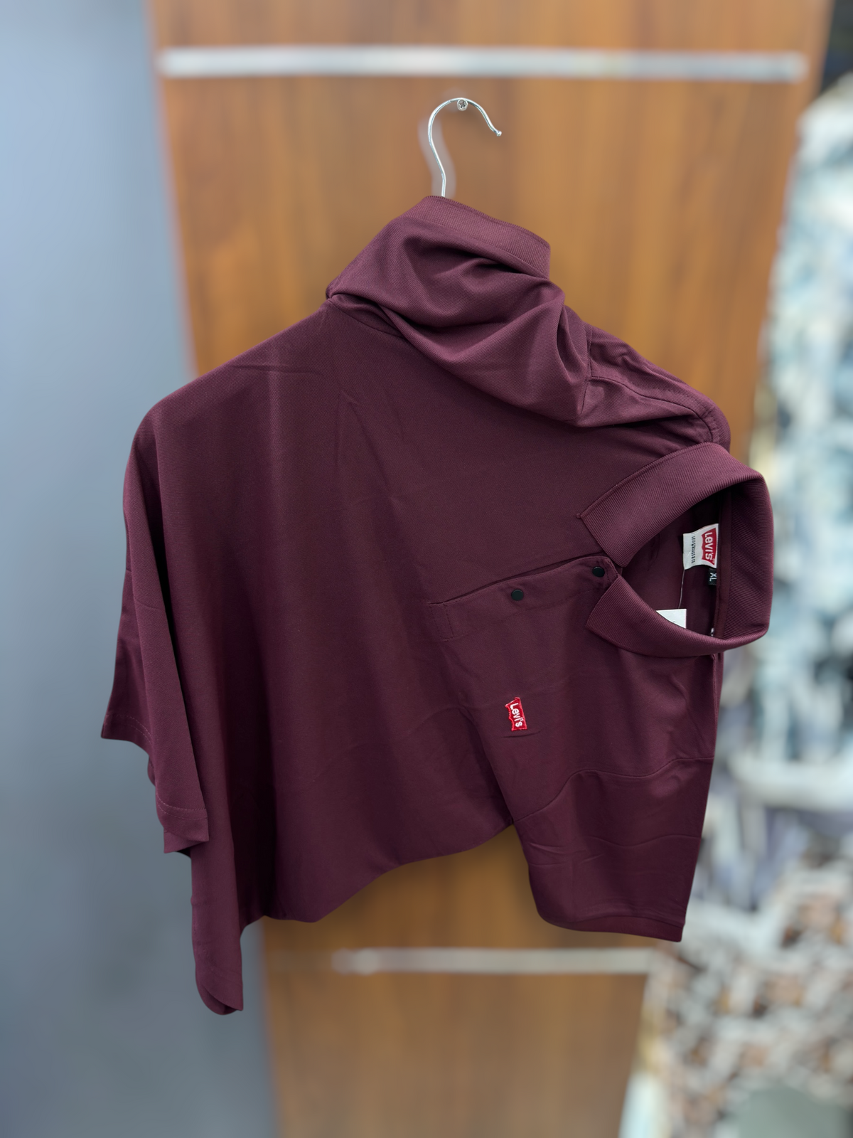 Half sleeve caller T-shirt Levis