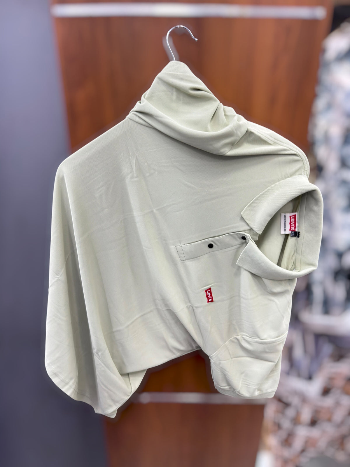 Half sleeve caller T-shirt Levis