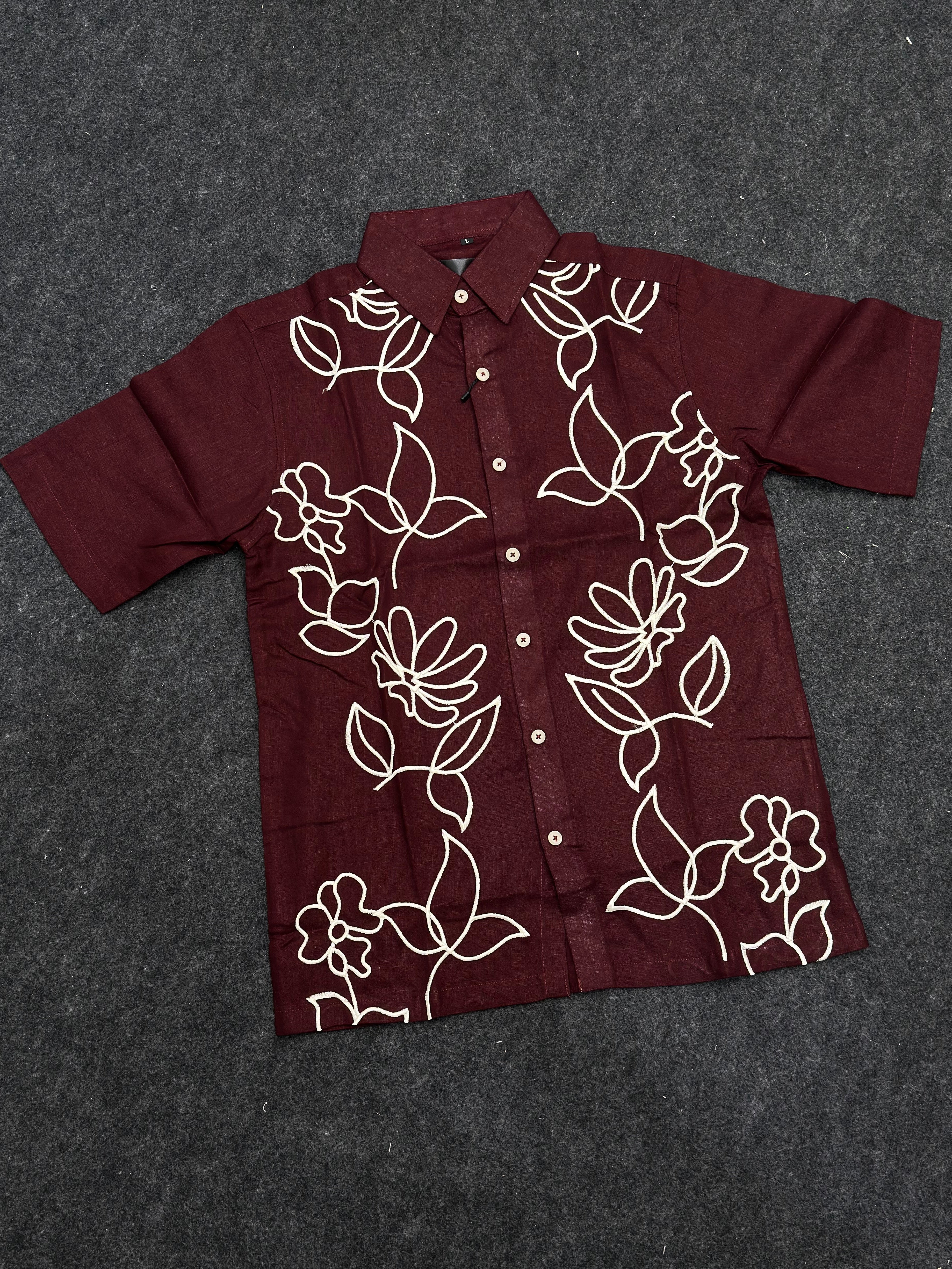 Half sleeve embroidery shirt